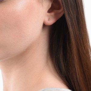 Single Spheres Bar Stud